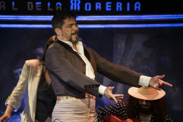 Ángel Rojas en la presentación de ‘El último baile’en Corral de la Morería, con María Mezcle y Joni Jiménez. CM-MG.