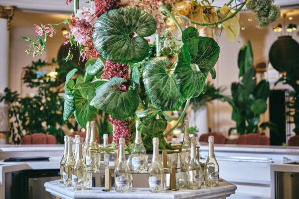 Perrier-Jouet_The-Palace_Elisabeth-Blumen-