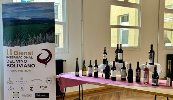 Vinos catados en la Bienal Internacional del vino boliviano.