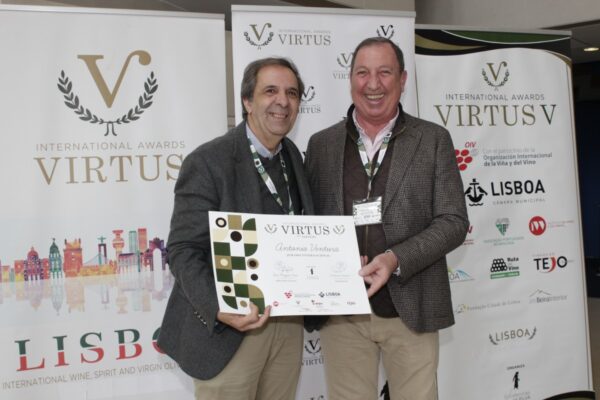 ¡Lo lograremos!. Estarán orgullosos de recibir este reconocimiento en los Premios Virtus 2026. Este galardón es para todo el equipo que hace posible nuestra pasión por el vino. Foto: Premios Virtus.