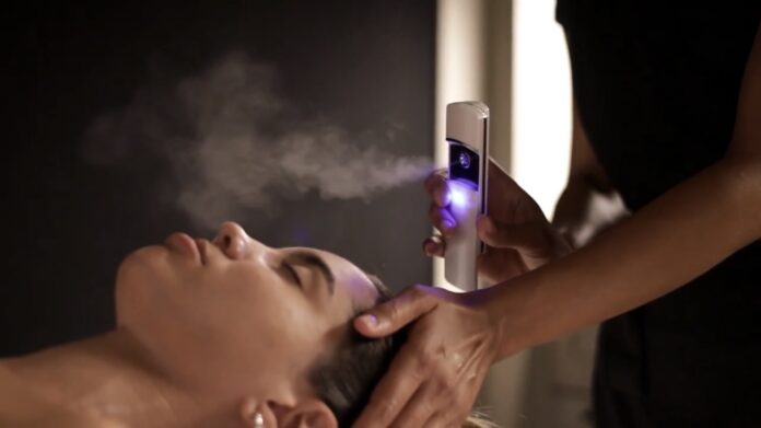 Donde la ciencia vegana de Scens se funde con el alma de The Organic Spa Madrid. Descubre el arte de detener el tiempo con Eternal Lifting: una coreografía de lujo y bienestar en el corazón de la ciudad. Foto: The Organic Spa.