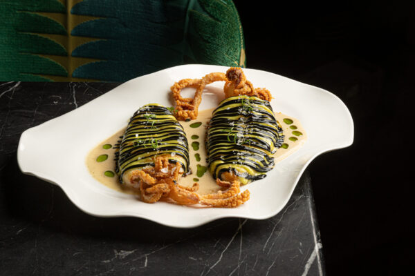Chipirón de anzuelo con vichyssoise, entre los platos ofrecidos en el "Menú del Arte." Foto: agencia. 