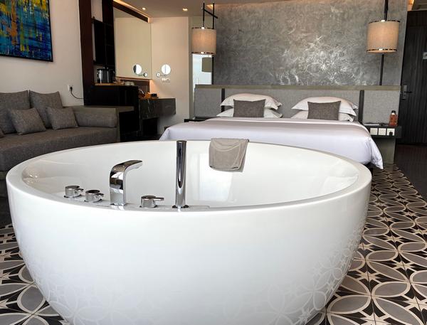 A deluxe guest unit at Hotel Vellita. Photo credit Buzzy Gordon.