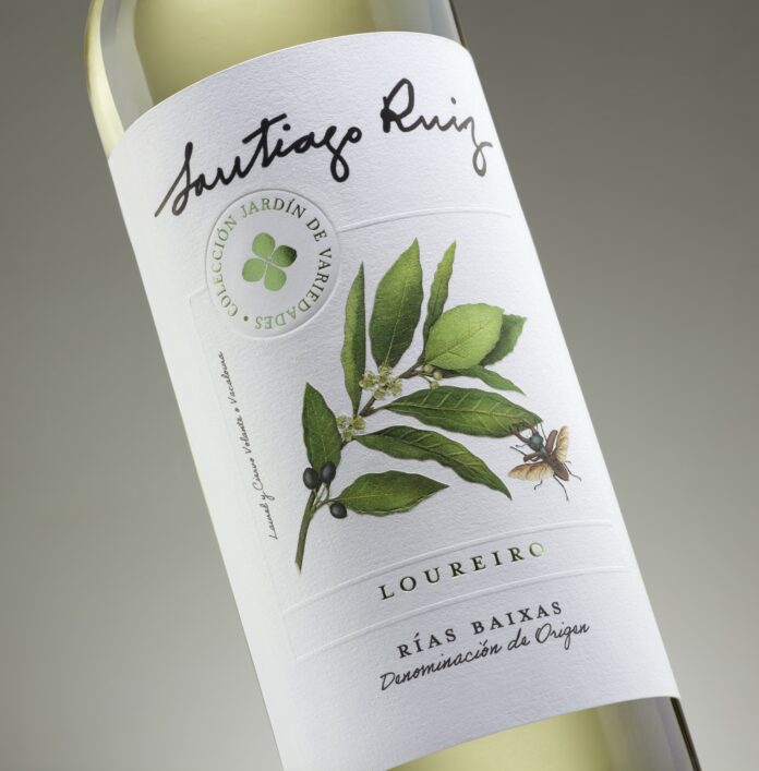 Se inaugura una nueva era en San Miguel de Tabagón con el lanzamiento de Jardín de Variedades. El primer capítulo de esta narrativa líquida es el Santiago Ruiz Loureiro 2025: la fragancia y el espíritu de O Rosal. embotellados. Un poema de gardenias y frescura atlántica que rinde homenaje al legado eterno del 