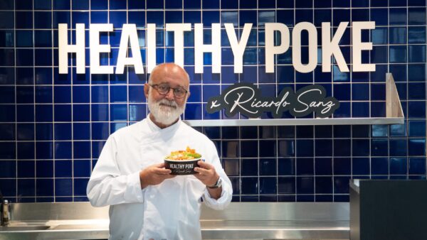 Fusión de alta cocina y tendencia urbana: el maestro Ricardo Sanz y Healthy Poke inauguran el verano con 'Poke Natsu', el primer bocado de una exclusiva colección inspirada en las cuatro estaciones. Foto: agencia.