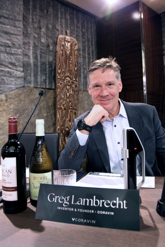 De la cirugía biomédica a la copa. Greg Lambrecht, creador de Coravin, revolucionó el mundo de la enología aplicando tecnología de agujas quirúrgicas para disfrutar del vino sin descorchar la botella. Foto: Félix Soriano.