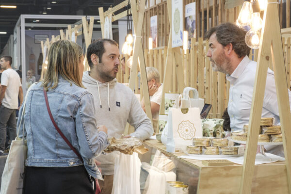 El origen en la copa con la cata de altura en el Túnel del Vino, uno de los rincones experienciales más codiciados de la feria. Foto: Gastrónoma.