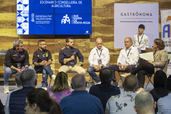 Cantera de talento con las promesas emergentes de la cocina muestran su técnica y creatividad en los escenarios de Gastrónoma. Foto: Gastrónoma.